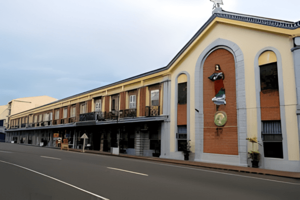 Universidad de Santa Isabel College of Medicine